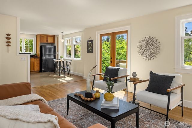 4920 51st Avenue S, Seattle, WA 98118