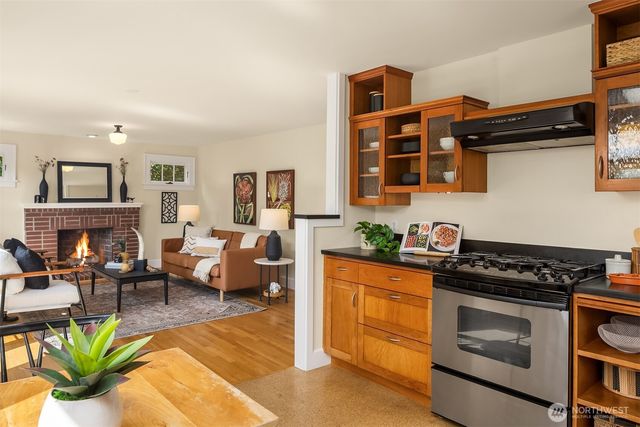 4920 51st Avenue S, Seattle, WA 98118