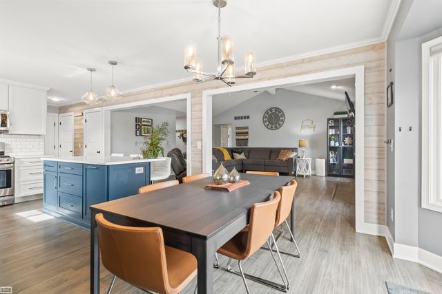 36779 N Pointe Cir Street, New Baltimore, MI 48047