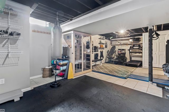 36779 N Pointe Cir Street, New Baltimore, MI 48047