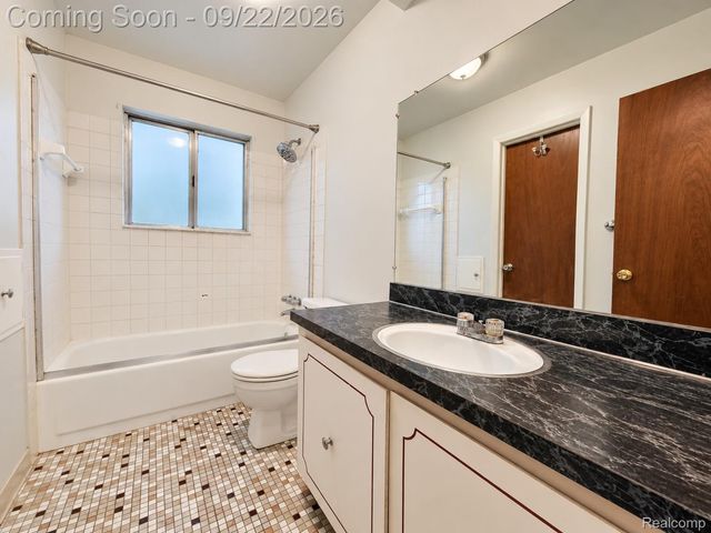 2664 Deake, Pittsfield Charter Township, MI 48108