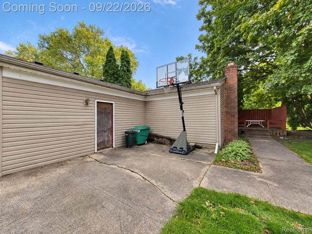 2664 Deake, Pittsfield Charter Township, MI 48108