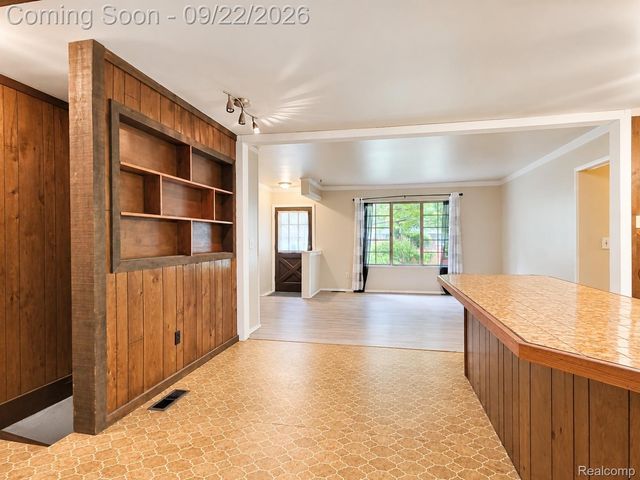 2664 Deake, Pittsfield Charter Township, MI 48108