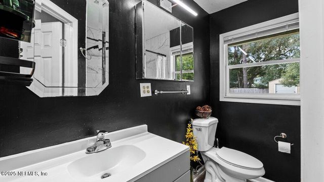 2830 PARR Court W, Jacksonville, FL 32216