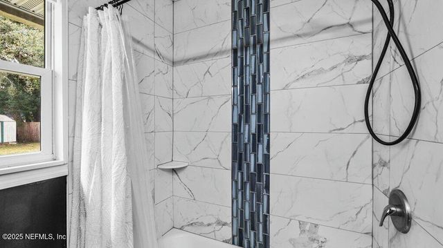 2830 PARR Court W, Jacksonville, FL 32216