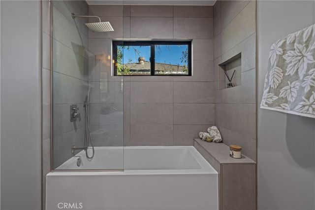 17929 Martha Street, Encino, CA 91316