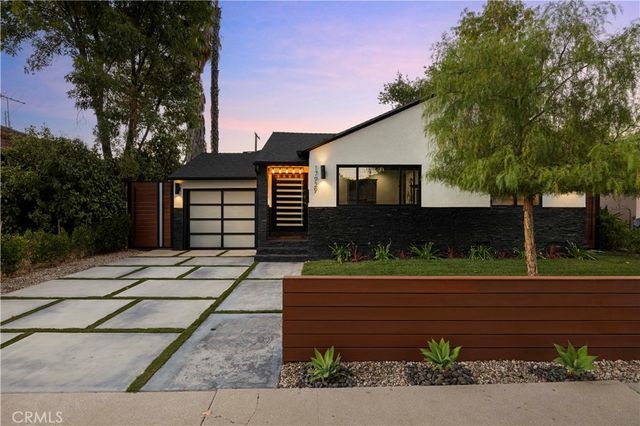 17929 Martha Street, Encino, CA 91316