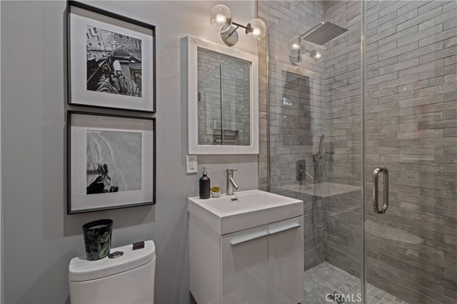 17929 Martha Street, Encino, CA 91316