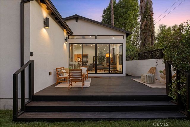 17929 Martha Street, Encino, CA 91316