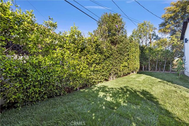 17929 Martha Street, Encino, CA 91316