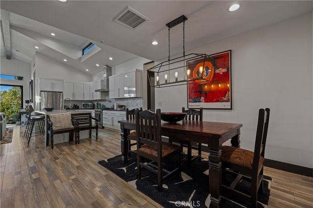 17929 Martha Street, Encino, CA 91316