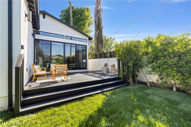 17929 Martha Street, Encino, CA 91316