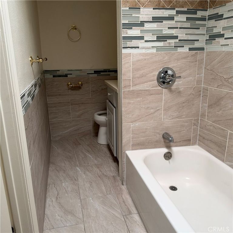 1634 W 60th, Los Angeles, CA 90047 — photo 4