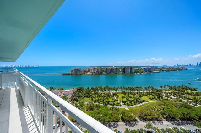 400 S Pointe Dr 2101, Miami Beach, FL 33139
