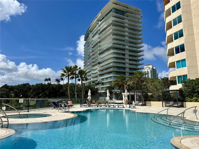 400 S Pointe Dr 2101, Miami Beach, FL 33139