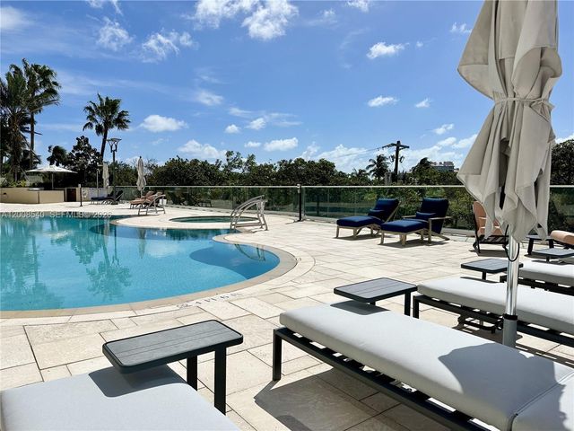 400 S Pointe Dr 2101, Miami Beach, FL 33139
