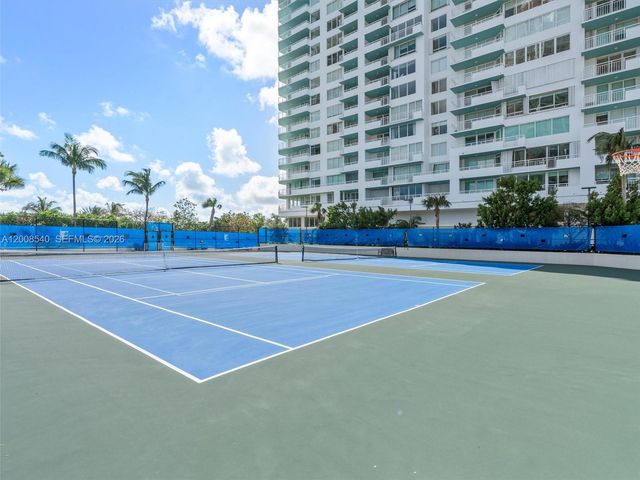 400 S Pointe Dr 2101, Miami Beach, FL 33139