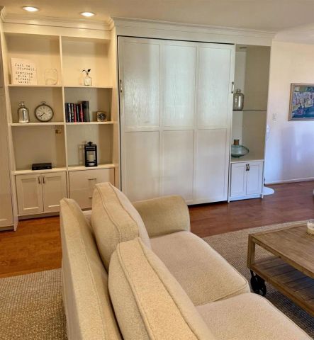 1562 Camino Del Mar 631, Del Mar, CA 92014