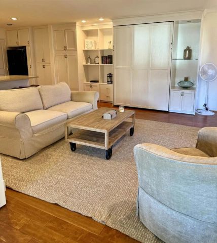 1562 Camino Del Mar 631, Del Mar, CA 92014