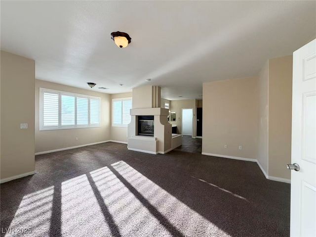 293 Harpers Ferry Avenue, Las Vegas, NV 89148