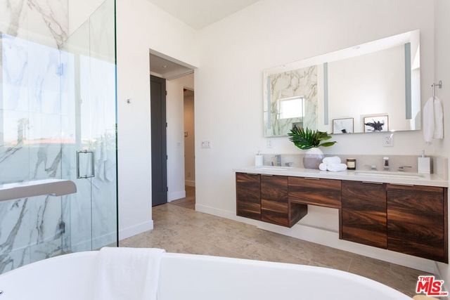 4236 Sawtelle Boulevard, Los Angeles, CA 90066