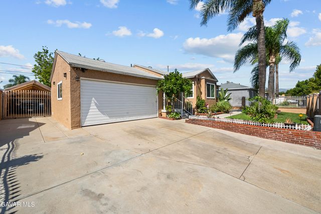 13315 Bonanza Street, Arleta, CA 91331