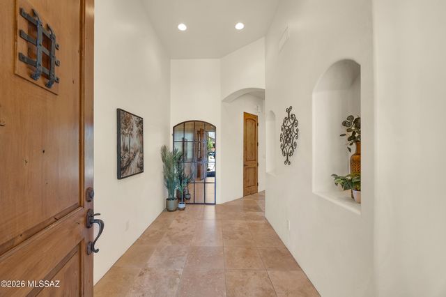 2556 E Via Corta Di Amore, Tucson, AZ 85718