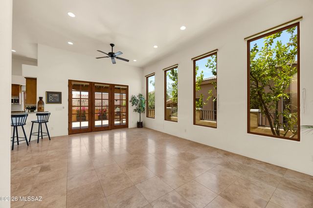 2556 E Via Corta Di Amore, Tucson, AZ 85718