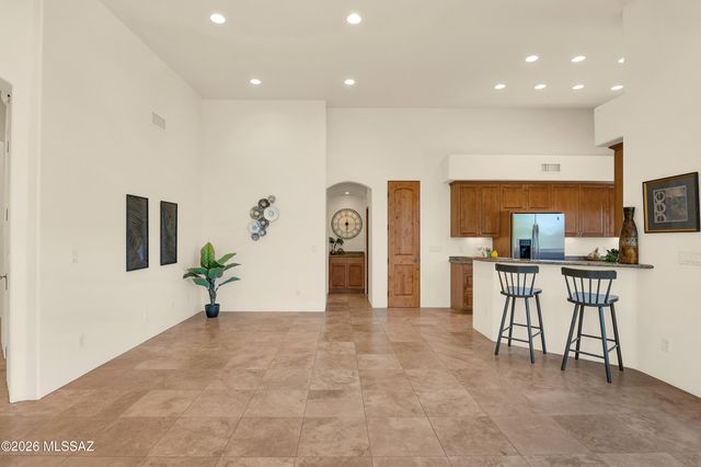 2556 E Via Corta Di Amore, Tucson, AZ 85718