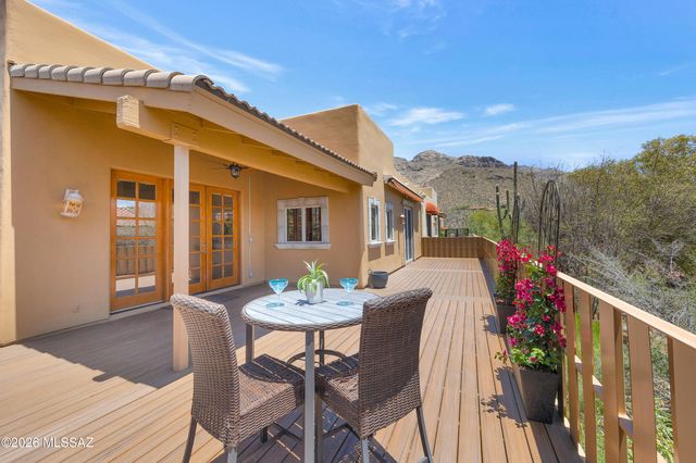 2556 E Via Corta Di Amore, Tucson, AZ 85718