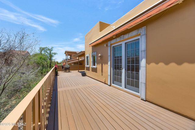 2556 E Via Corta Di Amore, Tucson, AZ 85718