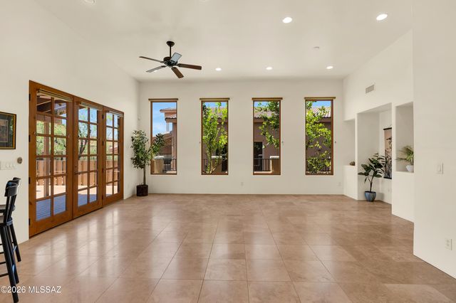 2556 E Via Corta Di Amore, Tucson, AZ 85718