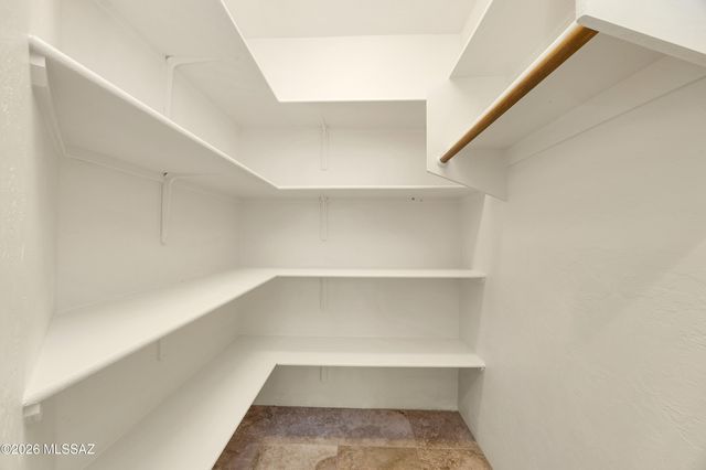 2556 E Via Corta Di Amore, Tucson, AZ 85718