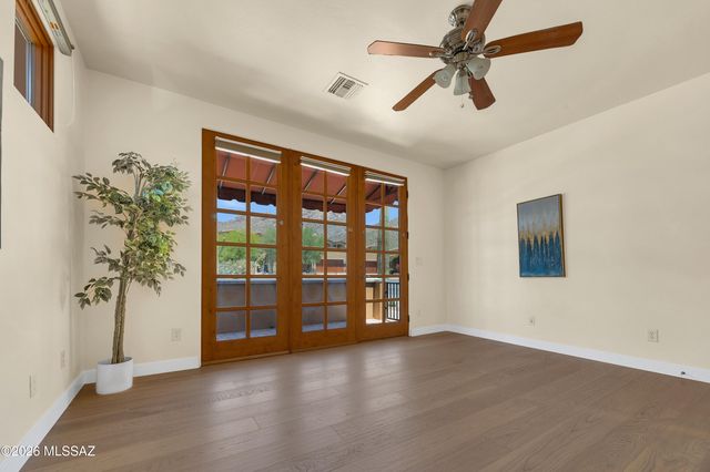 2556 E Via Corta Di Amore, Tucson, AZ 85718