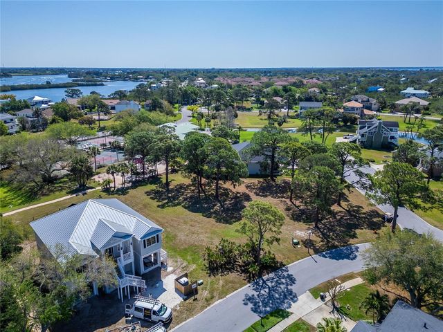 HARBOUR WATCH DRIVE, Tarpon Springs, FL 34689