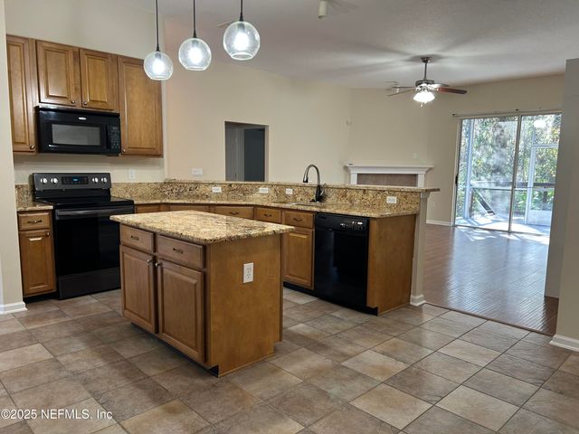 1630 MAJESTIC VIEW Lane, Fleming Island, FL 32003