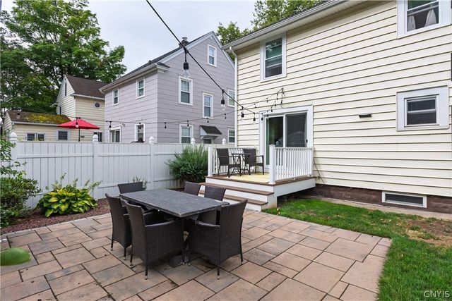 319 Ridgewood Drive, Syracuse, NY 13206