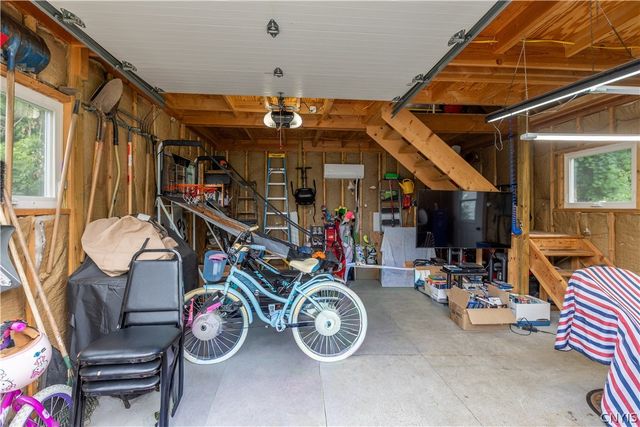 319 Ridgewood Drive, Syracuse, NY 13206