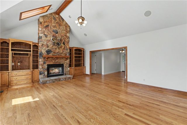 319 Venture Drive, West Union, SC 29696