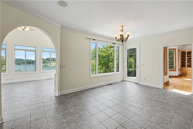 319 Venture Drive, West Union, SC 29696