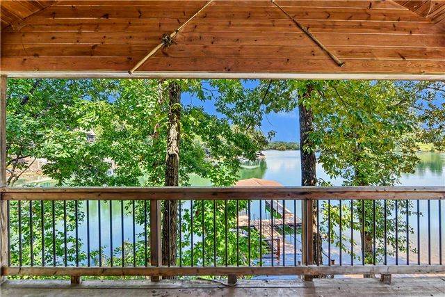 319 Venture Drive, West Union, SC 29696