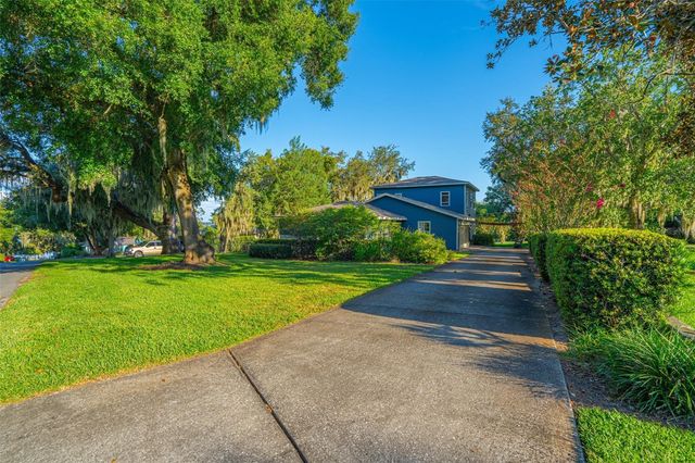 126 E PALMETTO AVENUE, Howey In The Hills, FL 34737