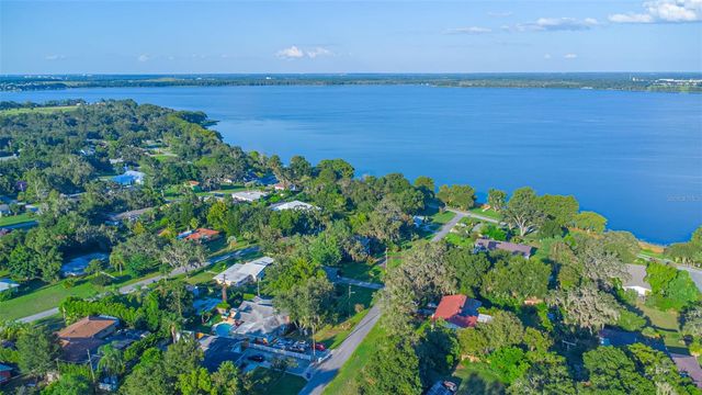 126 E PALMETTO AVENUE, Howey In The Hills, FL 34737