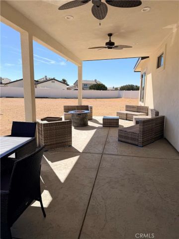 3711 W Avenue M11, Lancaster, CA 93536