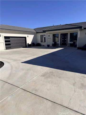3711 W Avenue M11, Lancaster, CA 93536