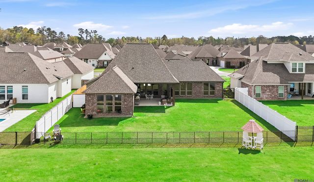 7335 Lillie Dr, Denham Springs, LA 70706