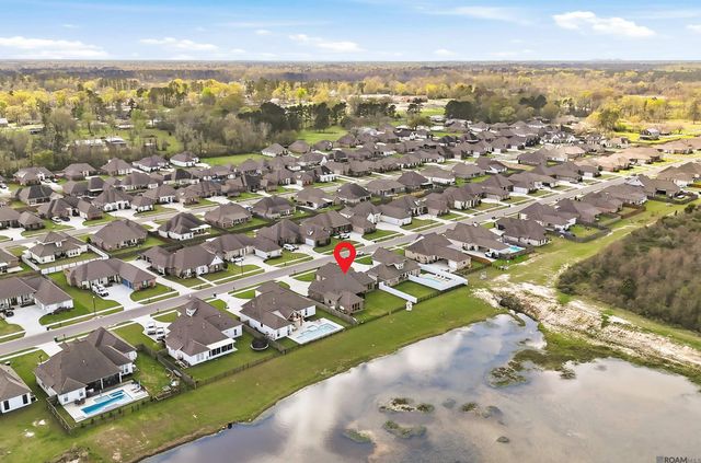 7335 Lillie Dr, Denham Springs, LA 70706