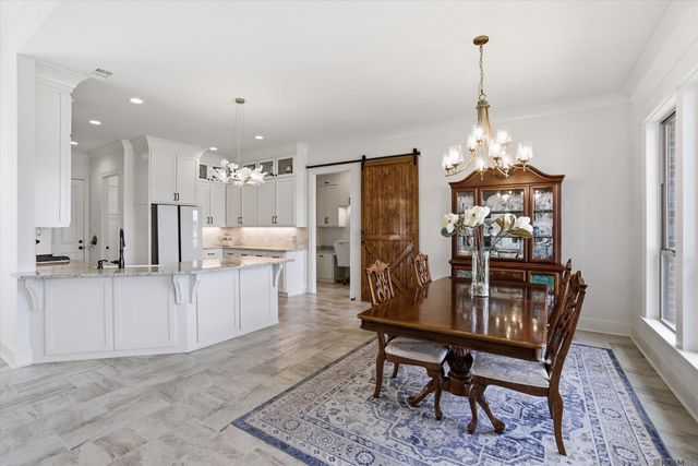 7335 Lillie Dr, Denham Springs, LA 70706