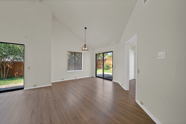 4021 Winter Park Lane, Addison, TX 75001