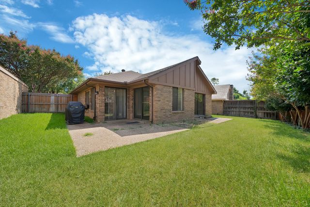 4021 Winter Park Lane, Addison, TX 75001